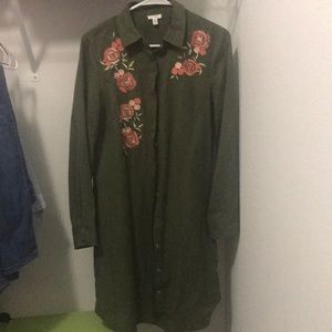 Long green and floral top